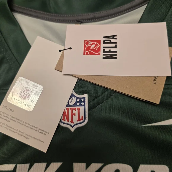 New York Jets Nike NFL Aaron Rodgers Womens Jersey Size M - Picture 10 of 11